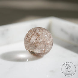 金髮晶球