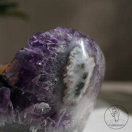 紫水晶簇黃方解石共生