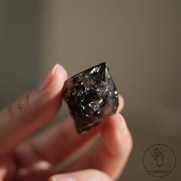 南非黑骸骨水晶