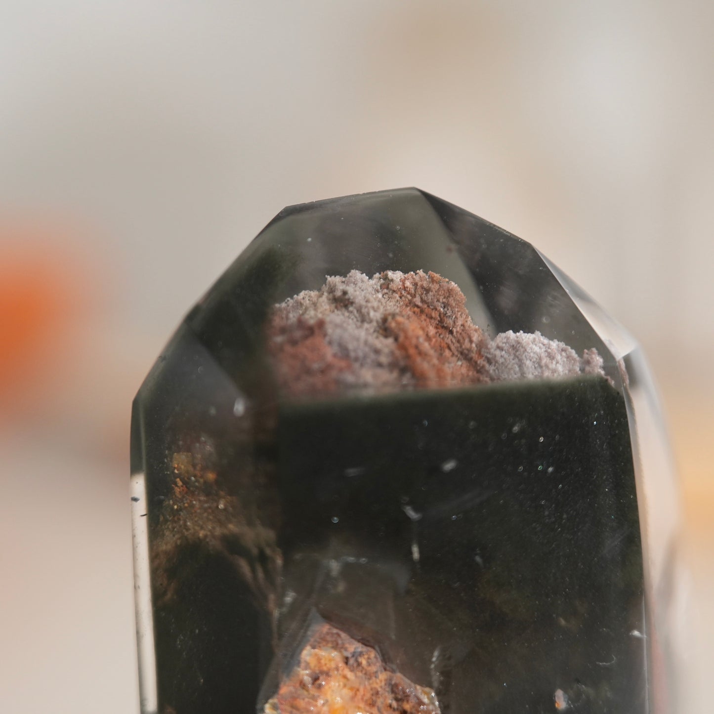 紅綠白幽靈水晶柱