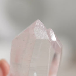 星宇雙生白水晶