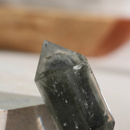 雙尖綠幽靈水晶