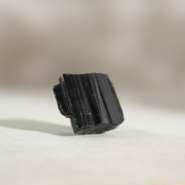 綠碧璽原石